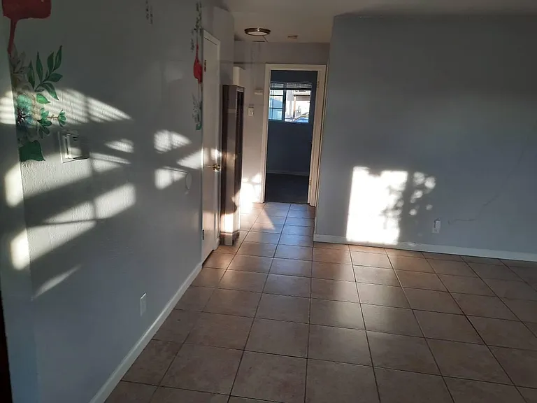 316 S 3rd St #320 — Photo 5