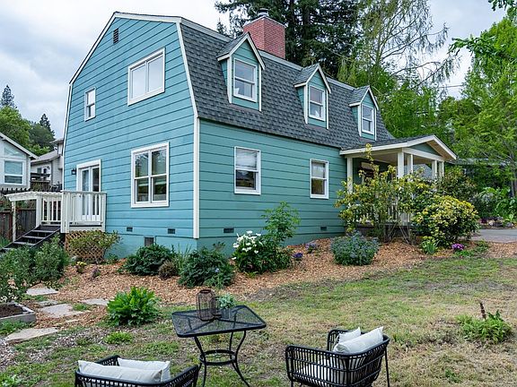 3rd image of 7505 Huntley Street
