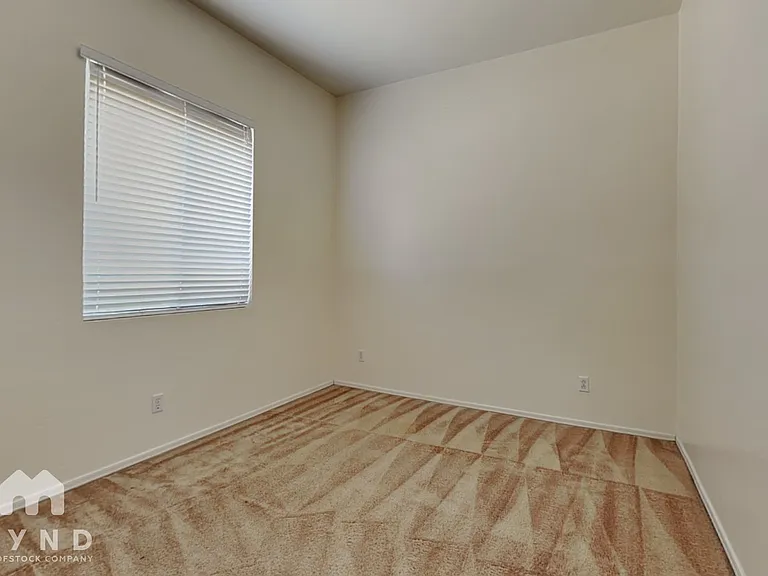 21627 N 89th Dr — Photo 12