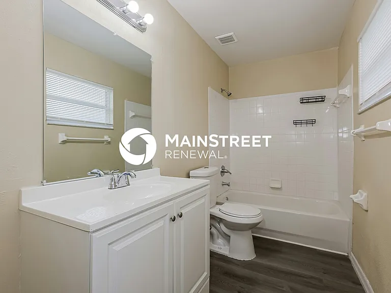 Main Bathroom