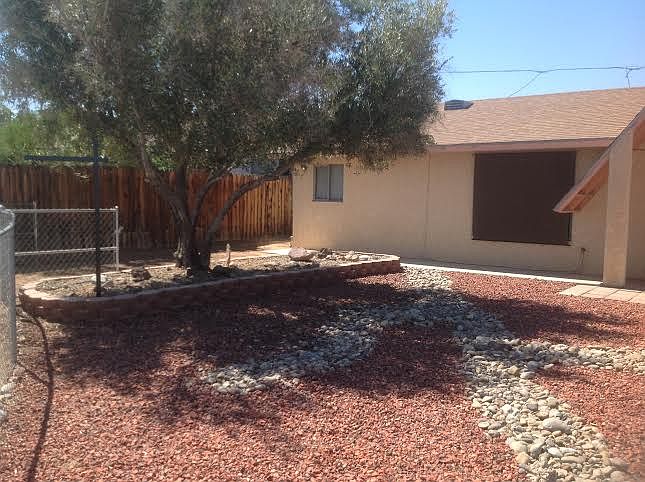1st image of 1025 W Kofa Ct