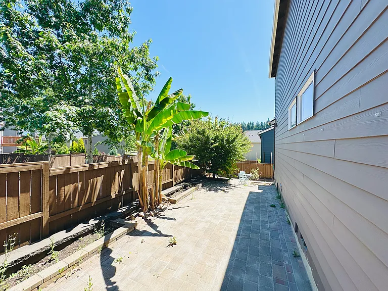 17090 NW Anita St — Photo 77
