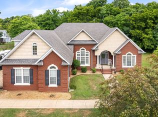 632 Shadowbrook Dr, Columbia, TN 38401