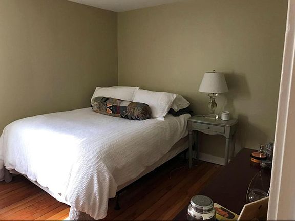 2nd image of 645 W Belden Ave #3