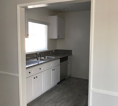 5th image of 3212 Bagley Ave APT 5