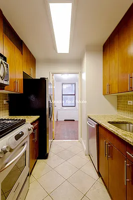 Rented by Mirador Real Estate | media 54