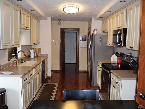 2nd image of 130 Irongate Dr
