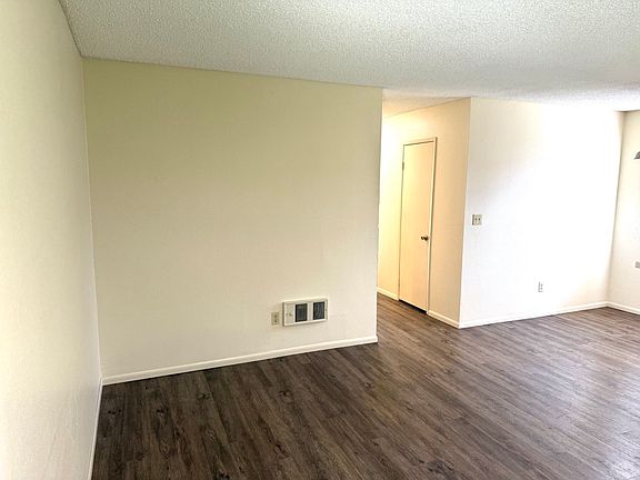 5th image of 4455 & 4465 Cherokee Ave #654