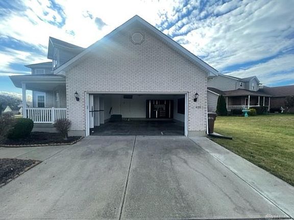 3rd image of 420 Sharon Ct