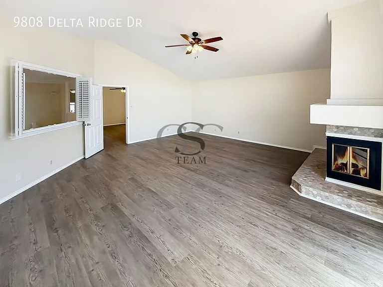 9808 Delta Ridge Dr — Photo 29