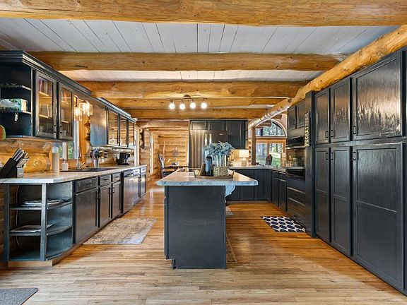 4th image of 5020 Lazy Horse Ln