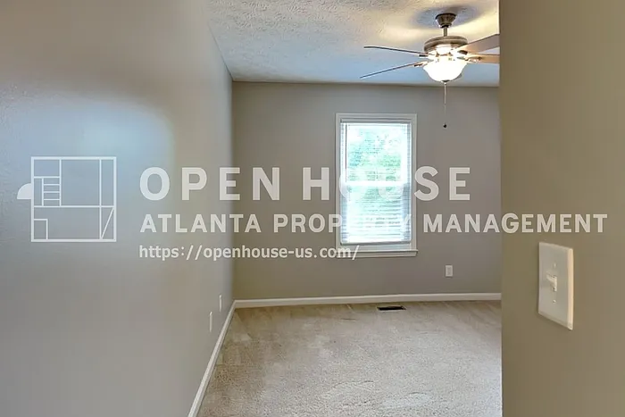 600 Glendale Forest Dr — Photo 14