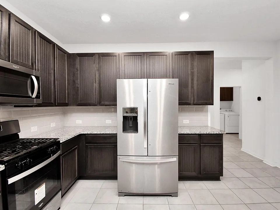2030 Domeniko Dr