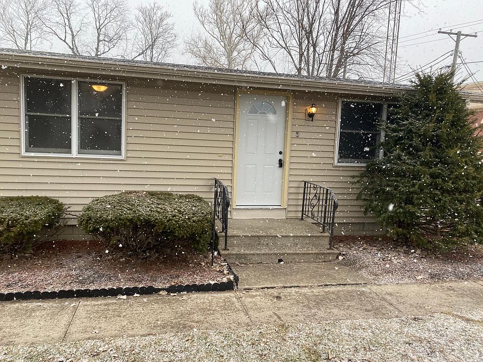 104 West St 3, Minooka, IL 60447 Zillow