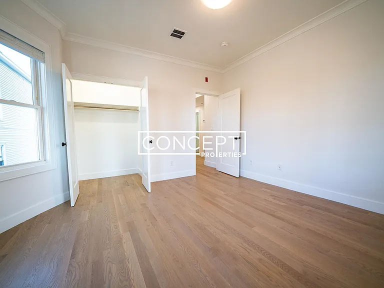 37 Calumet St #2 — Photo 16