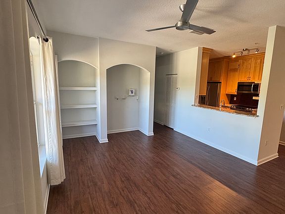 3rd image of 5035 Fairways Cir APT C209