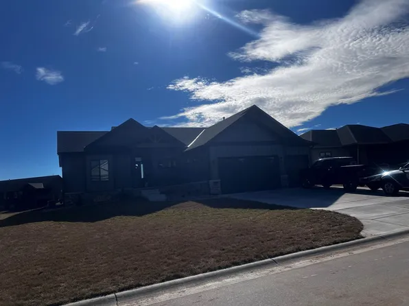 4913 N Emerald Ct, Maize, KS 67101