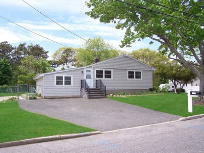 194 Smithtown Polk Boulevard, Centereach, NY, 11720