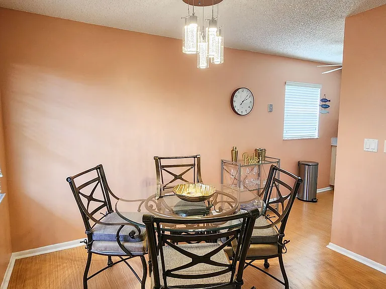 95 Spring Lake Dr #103 — Photo 7