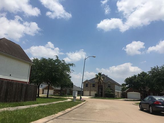 4th image of 17607 Trinity Meadow Ln