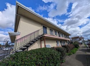 5300 Bancroft Ave APT 1, Oakland, CA 94601