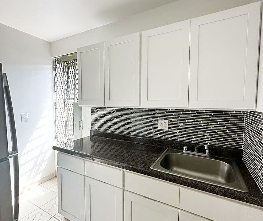 1st image of 2224 Amsterdam Ave #66