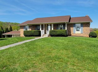 5167 Waterford Dr, Kingsport, TN 37664