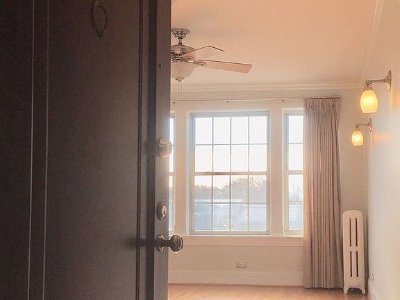 5th image of 612 Harrison St APT 2S
