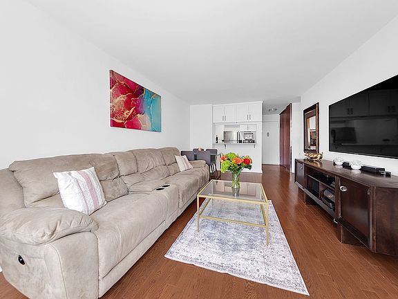 2nd image of 245 E 54th St APT 22B