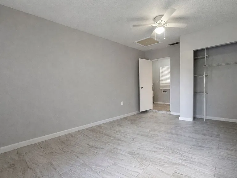 424 Cactus Cir — Photo 15
