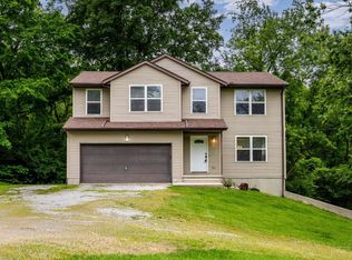 7075 Hill Station Rd, Goshen, OH 45122