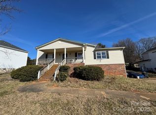 7201 Gilead Rd, Huntersville, NC 28078