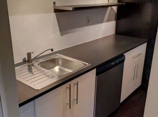 1328 Cove Ave APT 7, Lakewood, OH