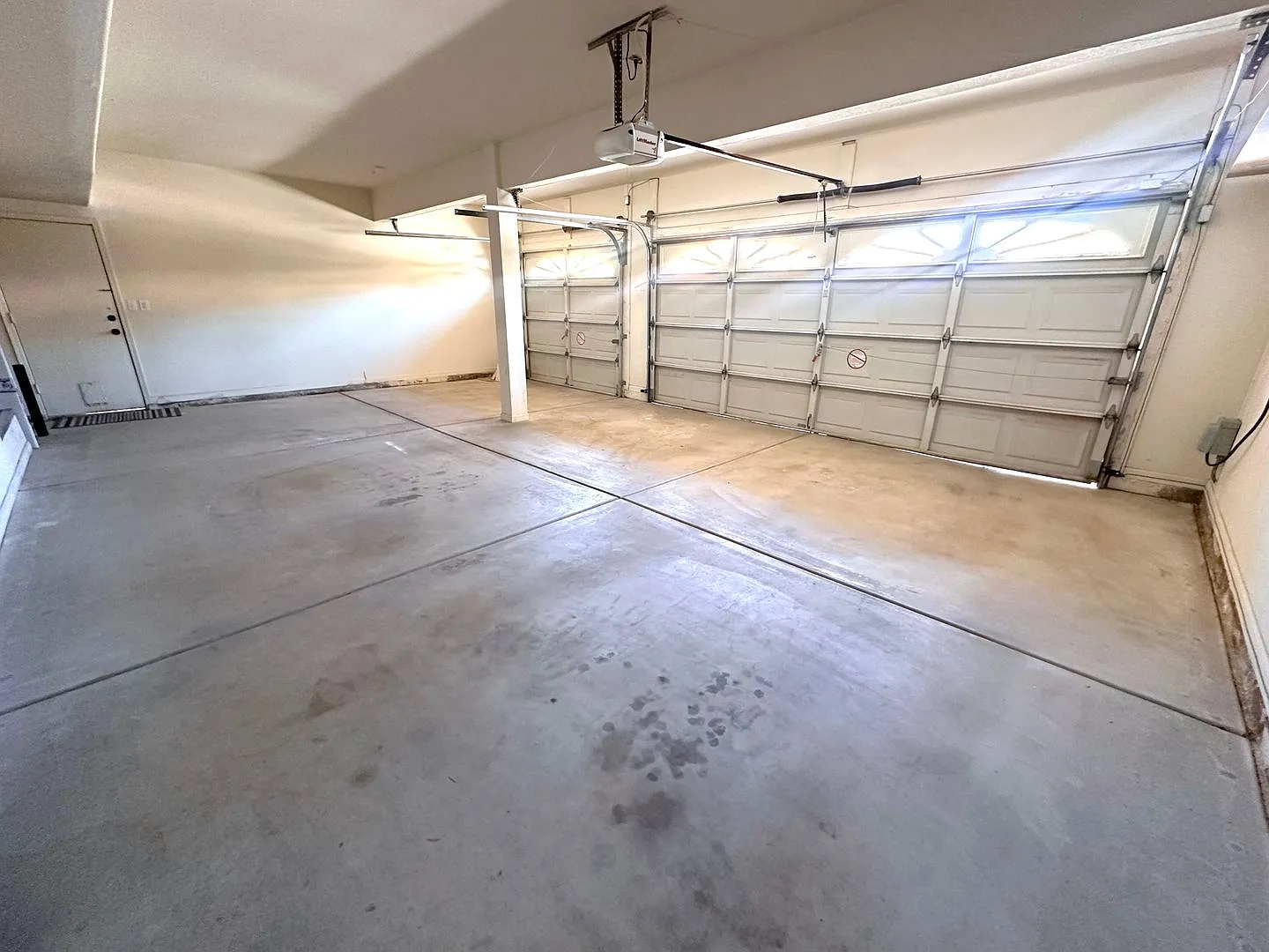 Gorgeous 5 Bed Home in Ahwatukee Foothills! — Photo 2