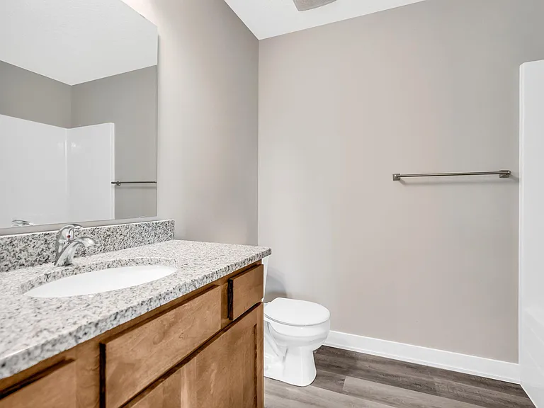 335 Cypress St — Photo 22