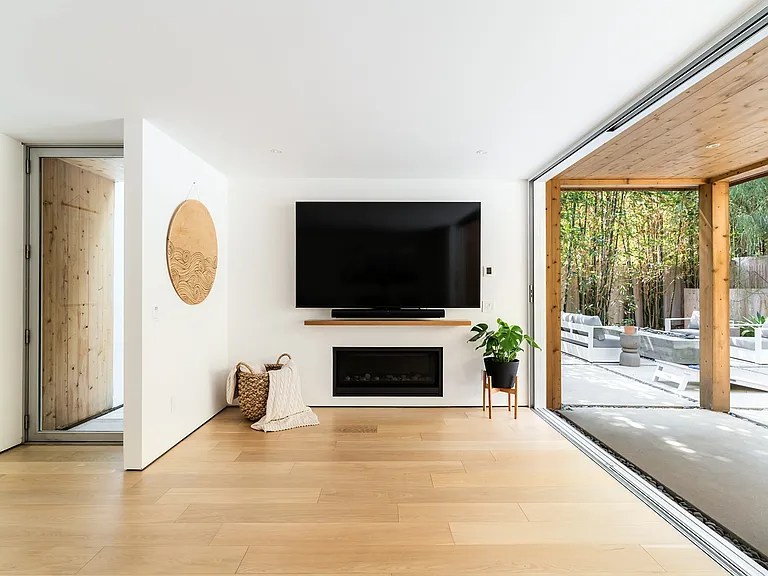 156 Coop Ct — Photo 11
