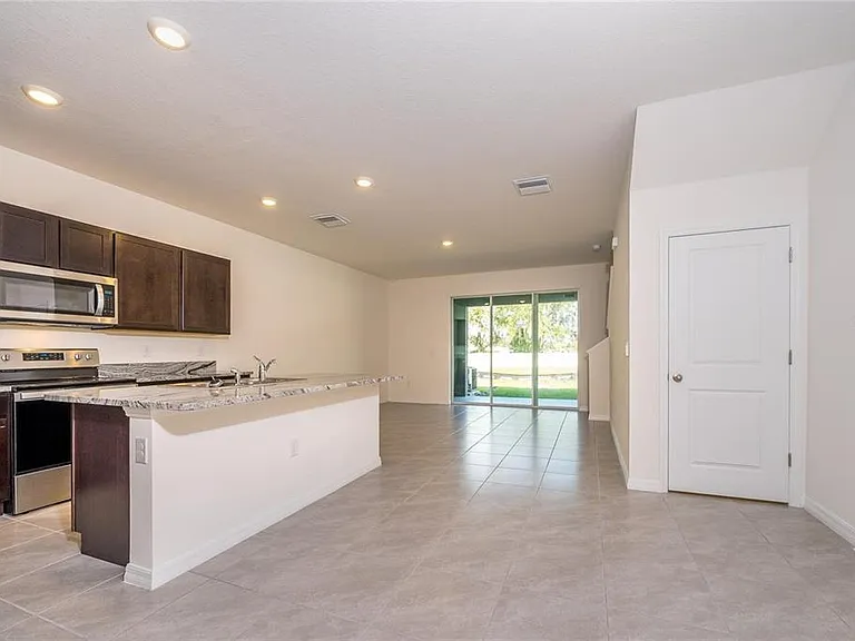 34293 Sorrel Mint Dr — Photo 4