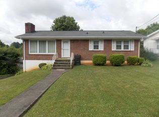488 Ventura Cir, Bristol, VA 24201