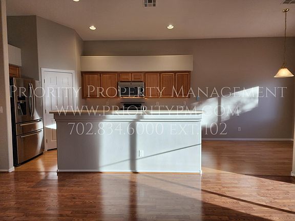 2nd image of 7042 Saint Lucia St