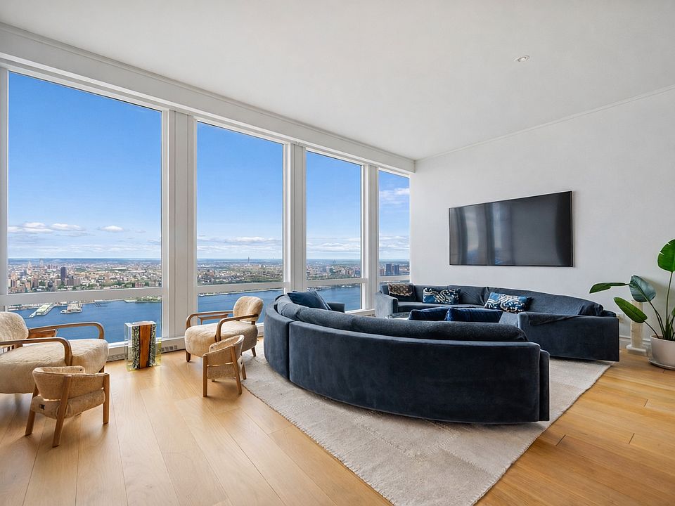 1st image of 35 Hudson Yards #6702
