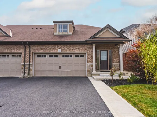15 Kopperfield Ln, Hamilton, ON L0R 1W0