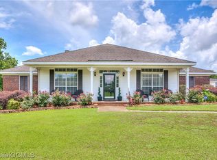 9280 McFarland Trace Dr, Mobile, AL 36695