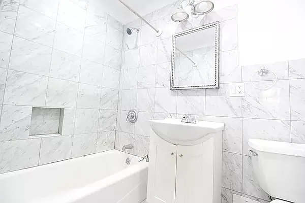 Rented by Luxor Homes & Investment Realty | media 18