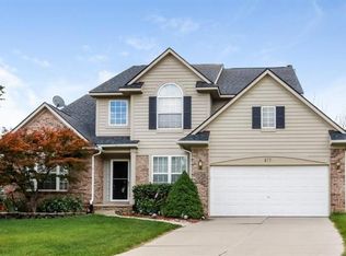 4770 Ridgeside Ct, Ann Arbor, MI 48105