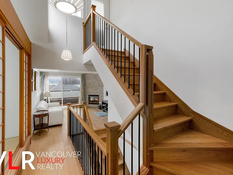 2535 York Ave #103 — Photo 20