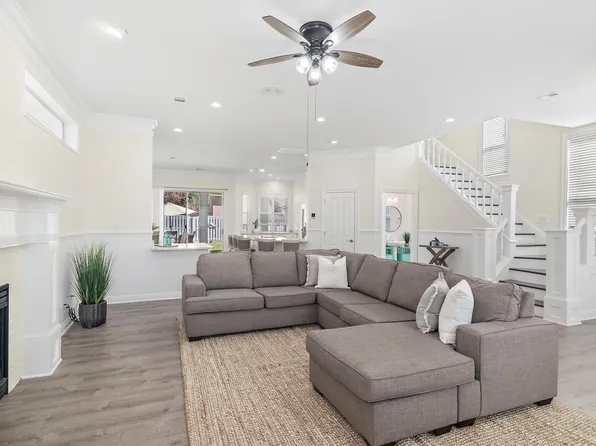 87 Cayman Cv, Destin, FL 32541