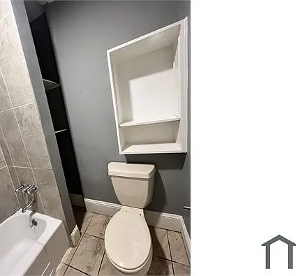639 Corson St #1 — Photo 5