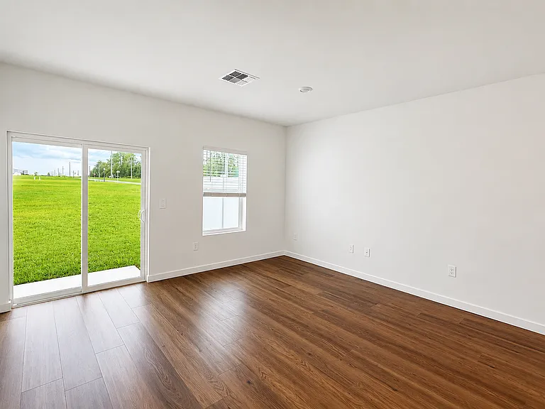 4964 SW 83rd Pl — Photo 3