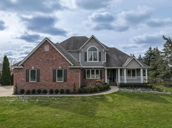 5250 Fairway Trl, Grand Blanc, MI 48439