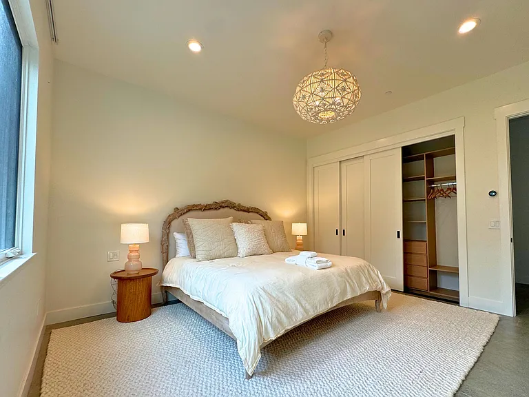 Fisher Ln — Photo 13